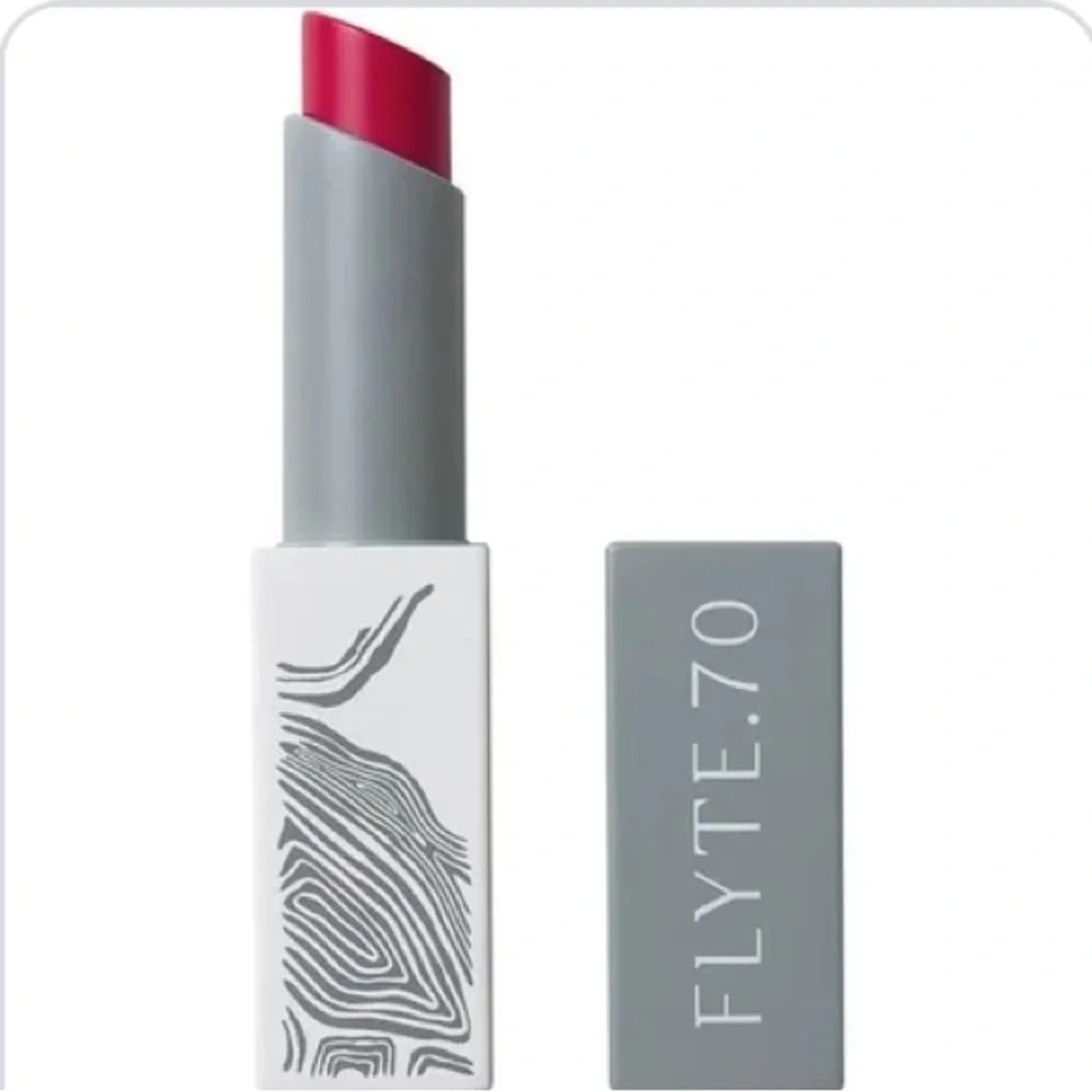 FLYTE 70 B+ B Lipblot shade Cherry Pie